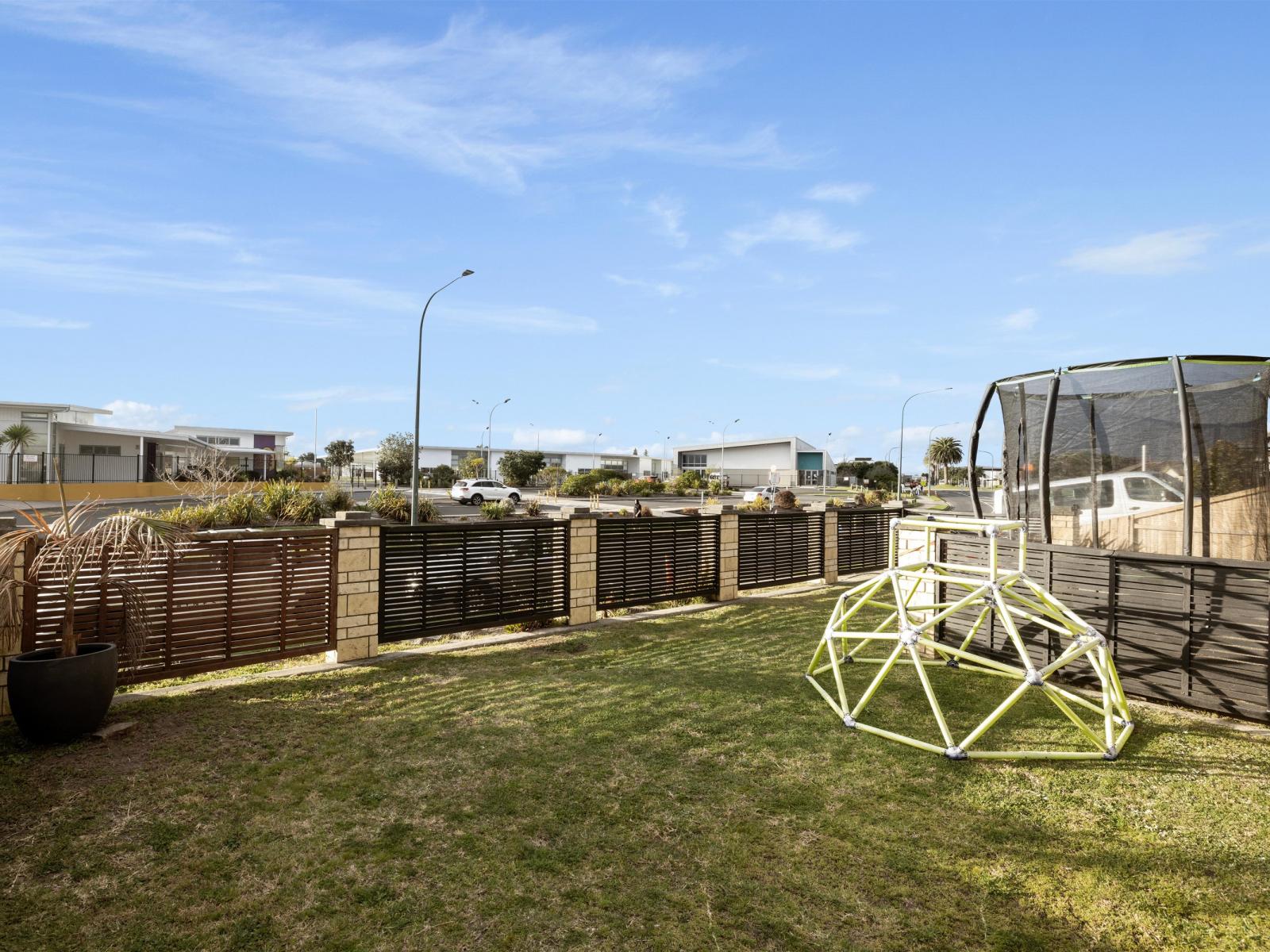 33 Golden Sands Drive, Papamoa