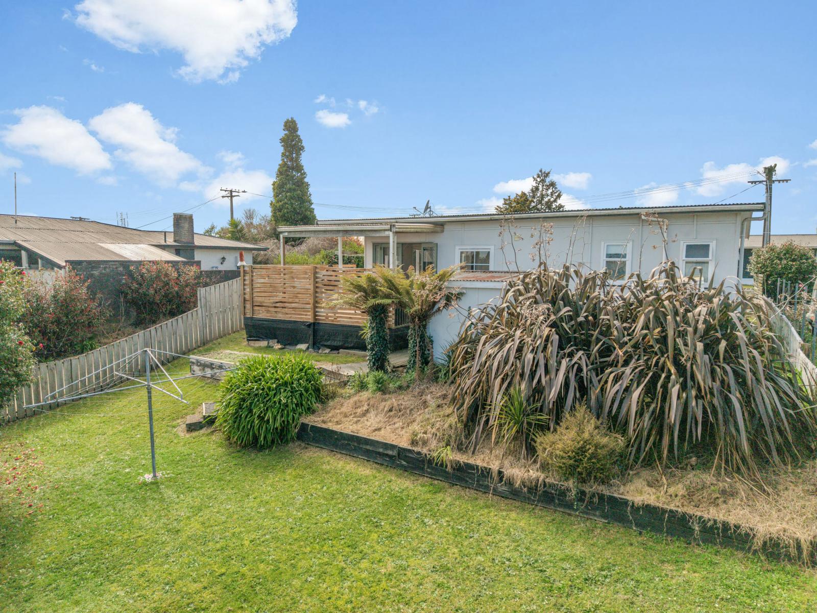 6 Cambridge Street, Putaruru