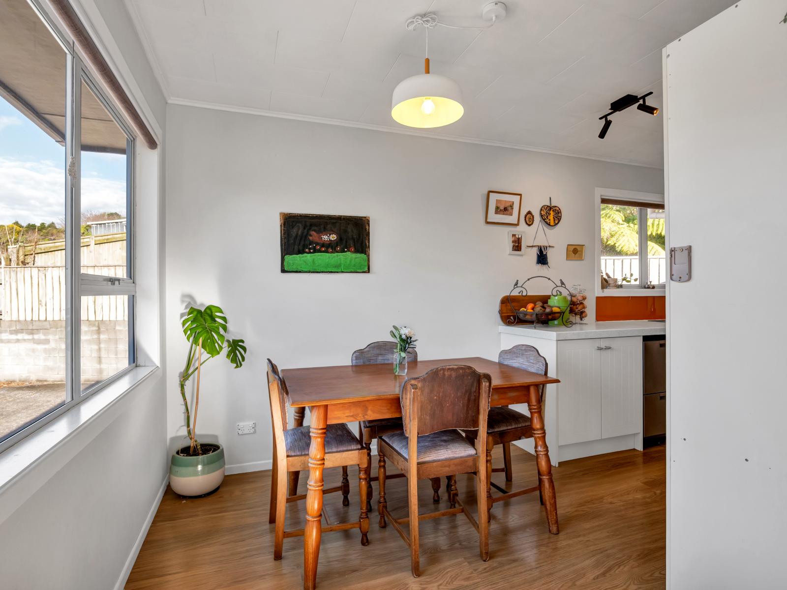 5a Marina Grove, Frankleigh Park