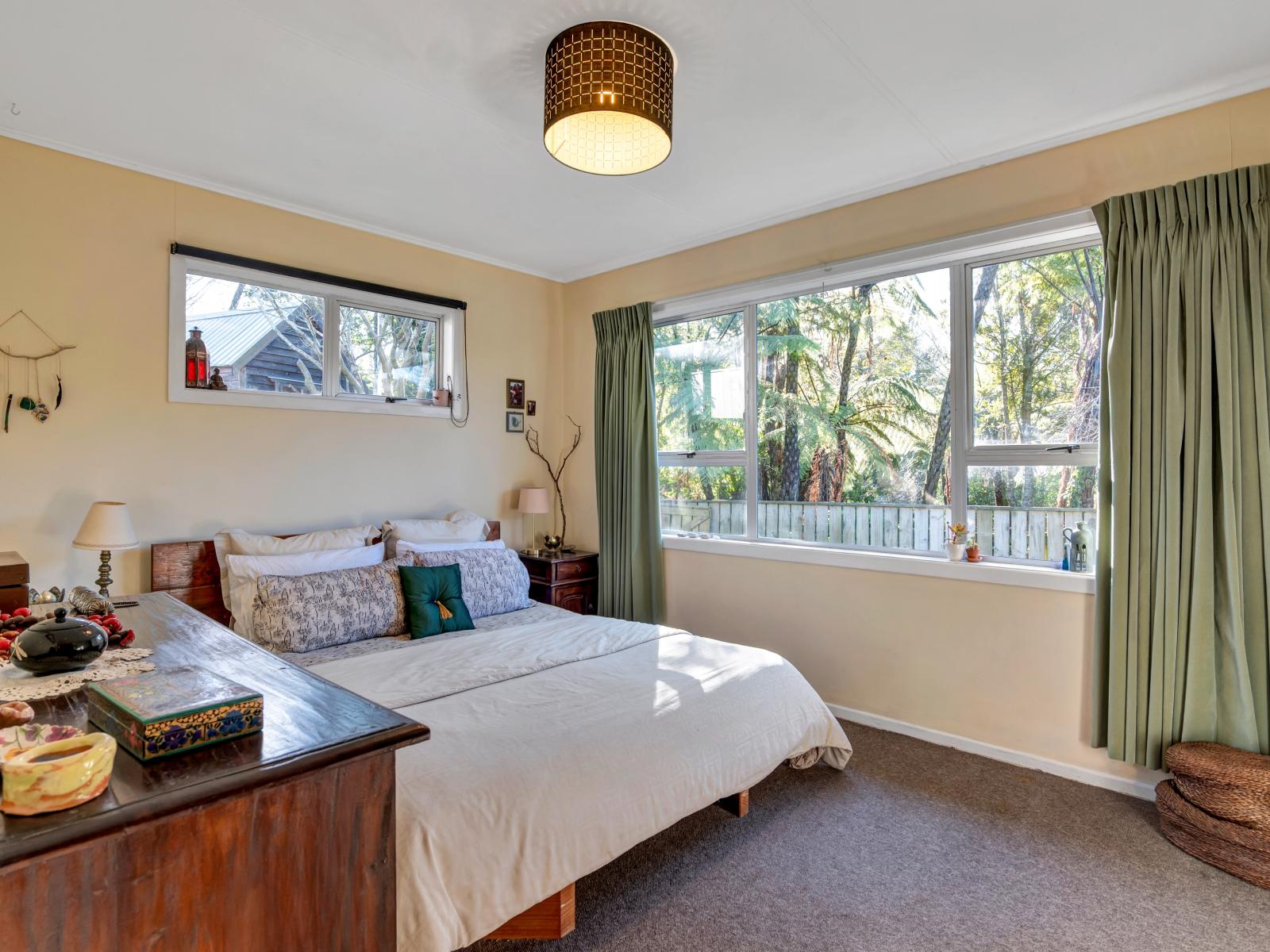5a Marina Grove, Frankleigh Park