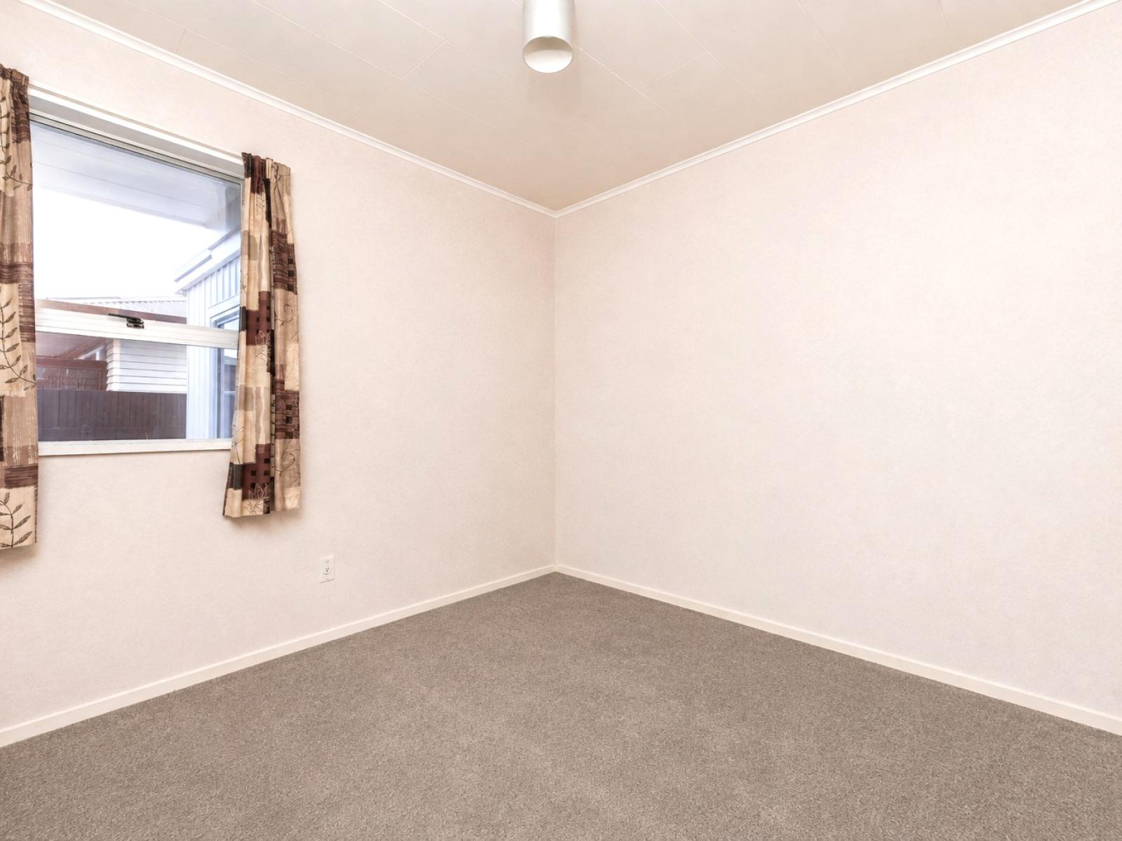 Unit 2, 12 Caxton Street, Onekawa