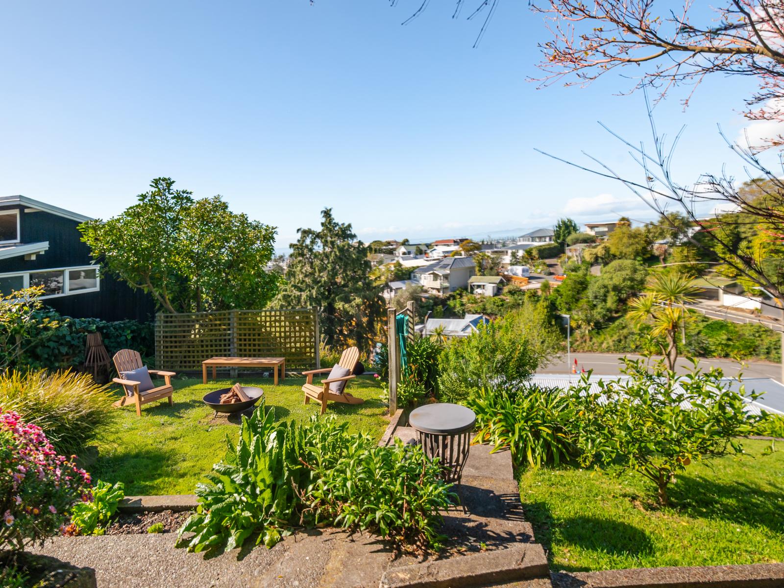 16 Spencer Road, Hospital Hill