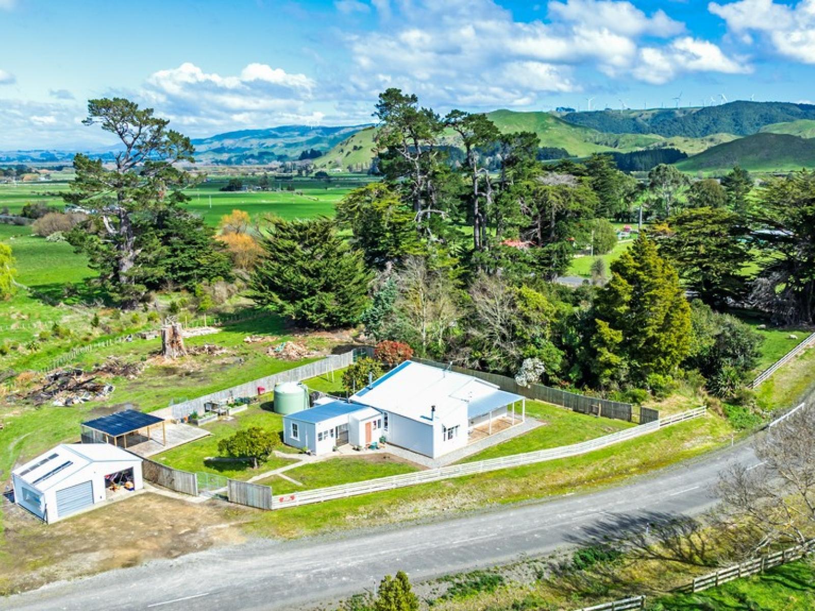 12 Latha Grove, Woodville
