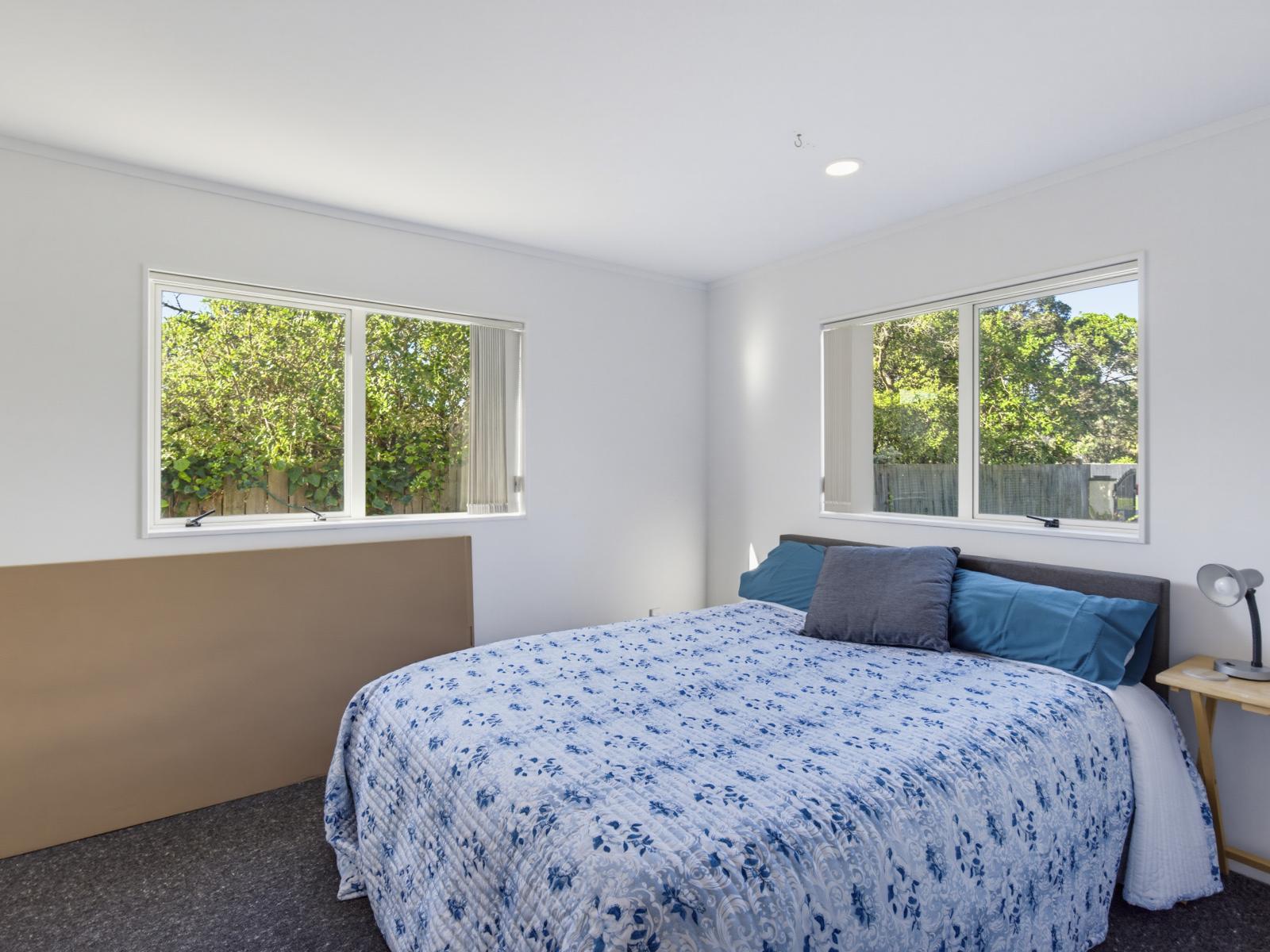 11 Rodney Avenue, Te Horo Beach