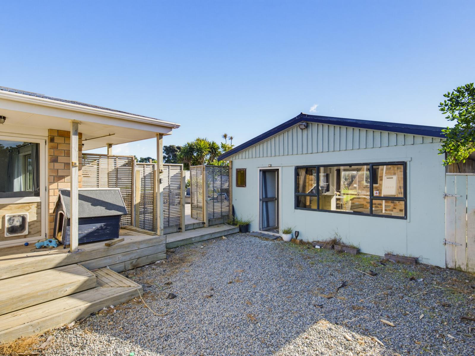 11 Rodney Avenue, Te Horo Beach