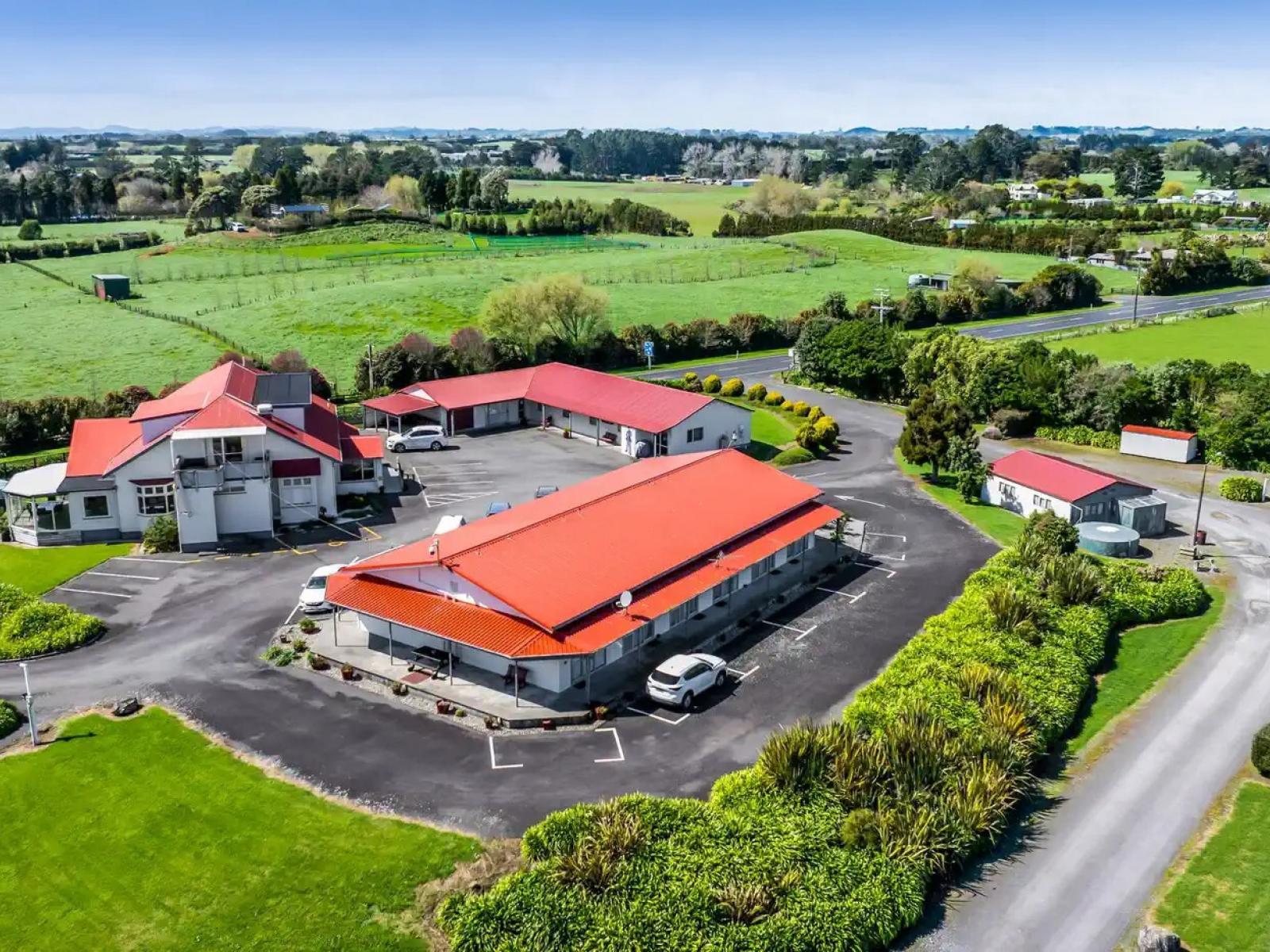 56 Mountain Road, Sentry Hill