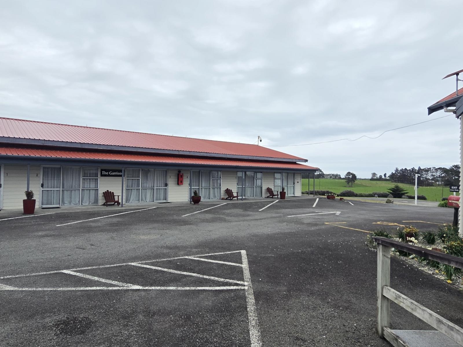 56 Mountain Road, Sentry Hill