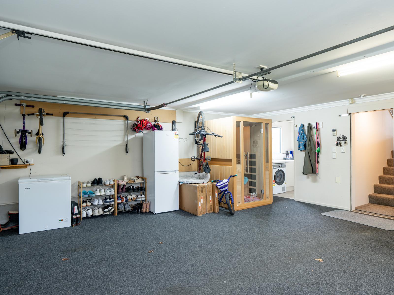 712 Queens Drive, Waikiwi