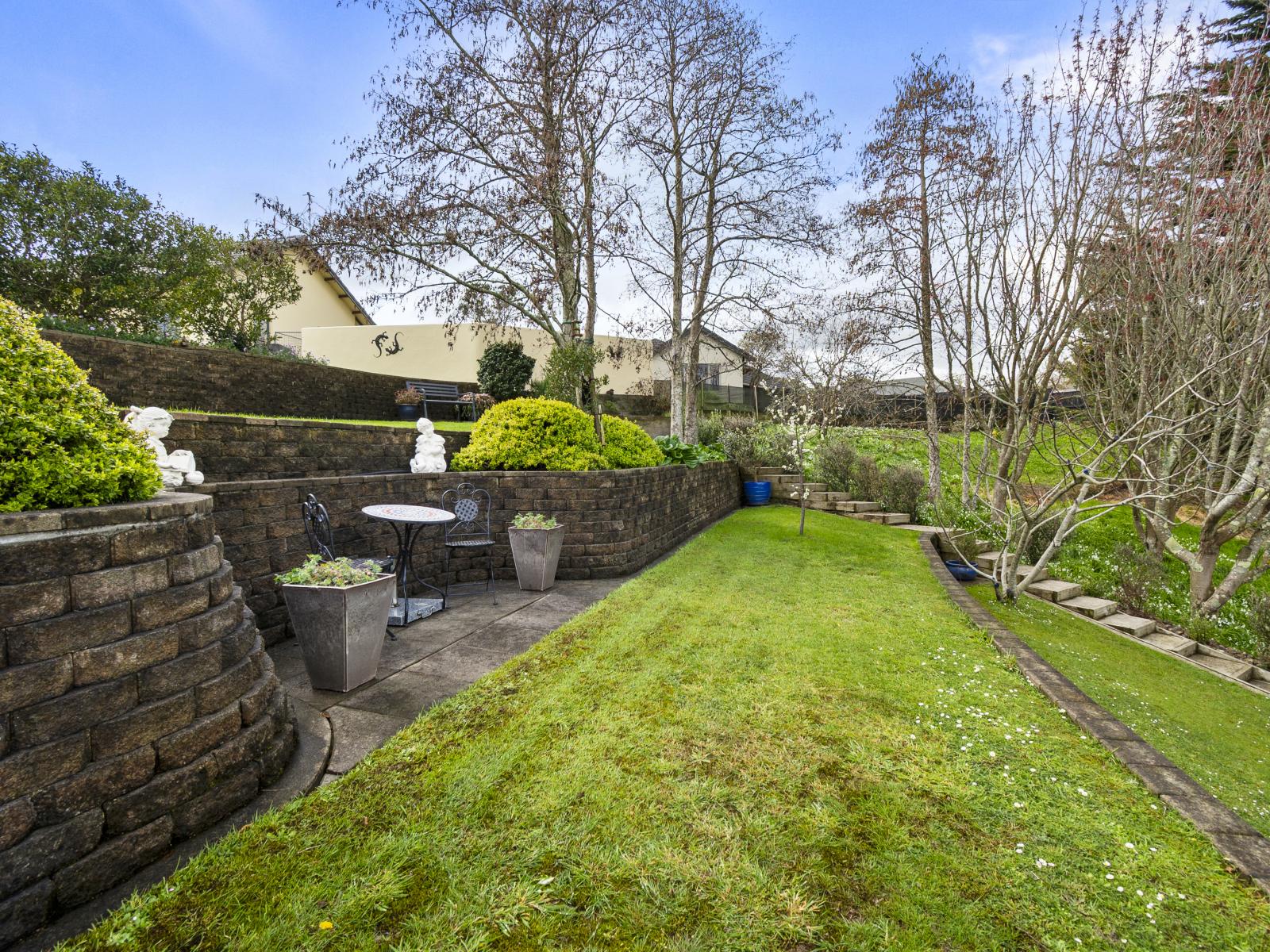 33 Cashmere Drive, Fitzherbert