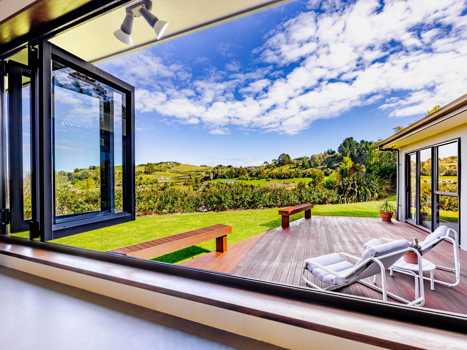 18 Lakeview Terrace, Taradale