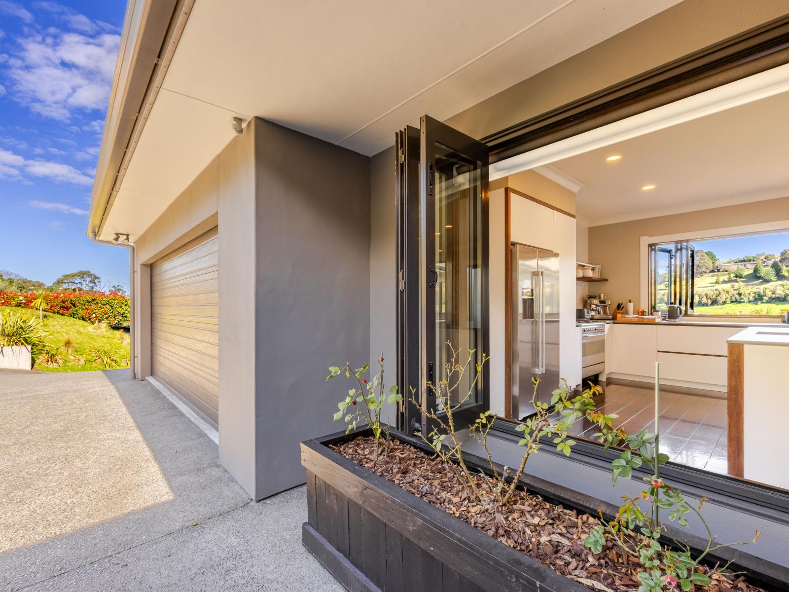 18 Lakeview Terrace, Taradale
