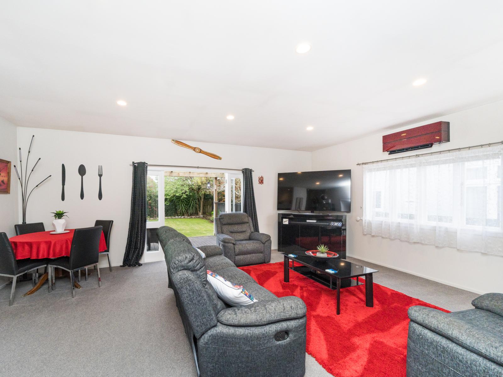 12 Bryant Street, Takaro