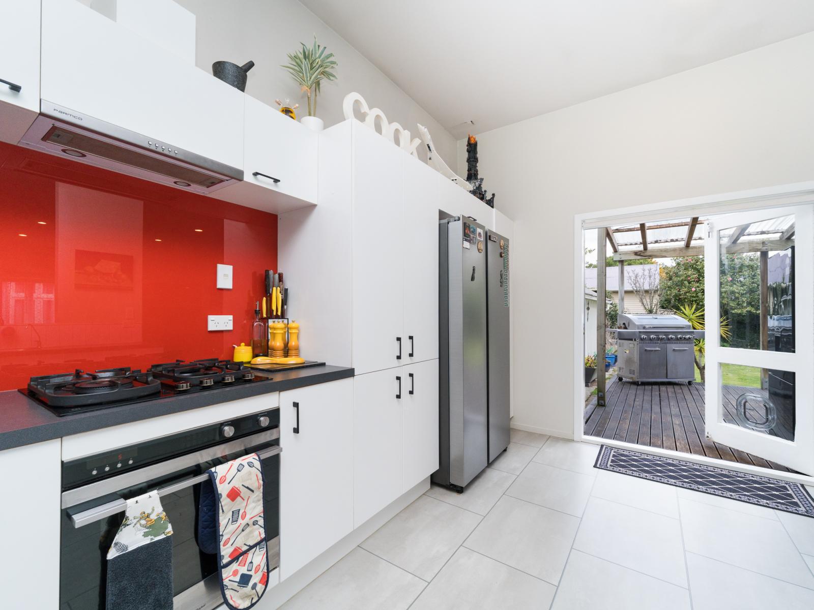 12 Bryant Street, Takaro