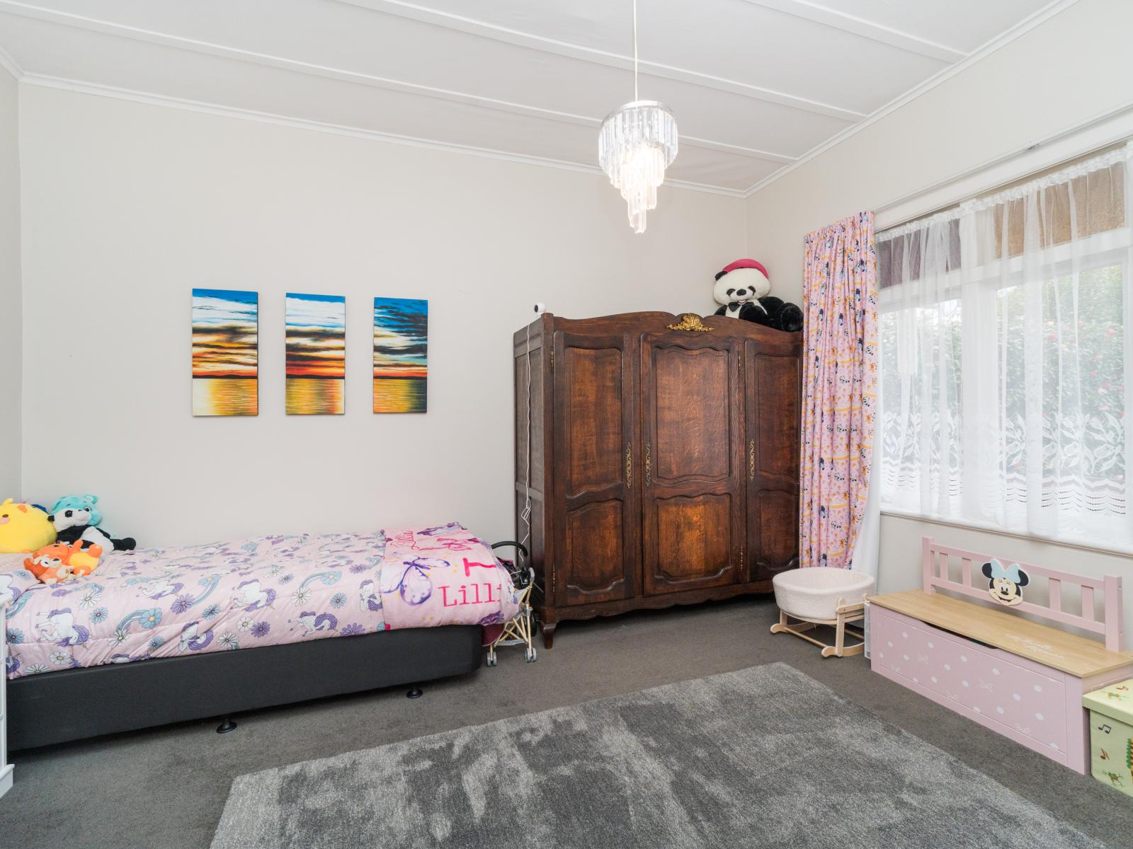 12 Bryant Street, Takaro