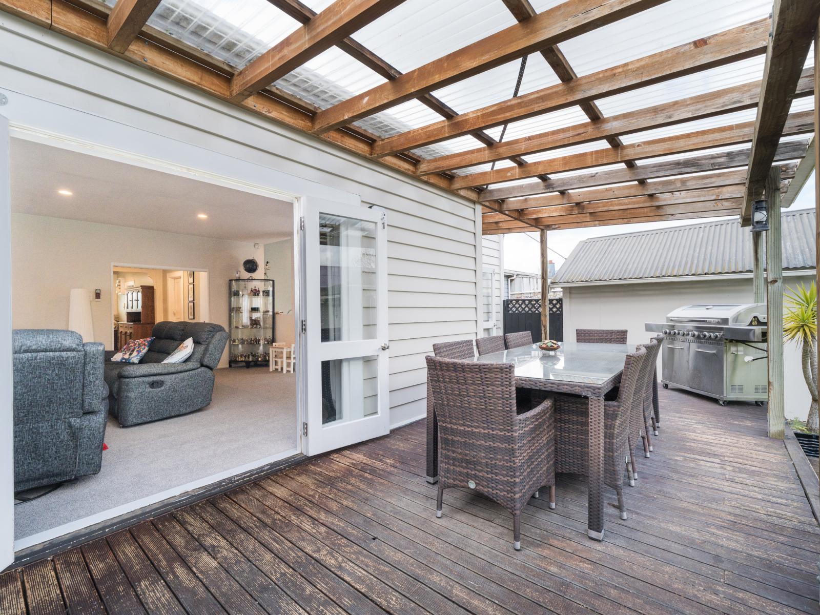12 Bryant Street, Takaro
