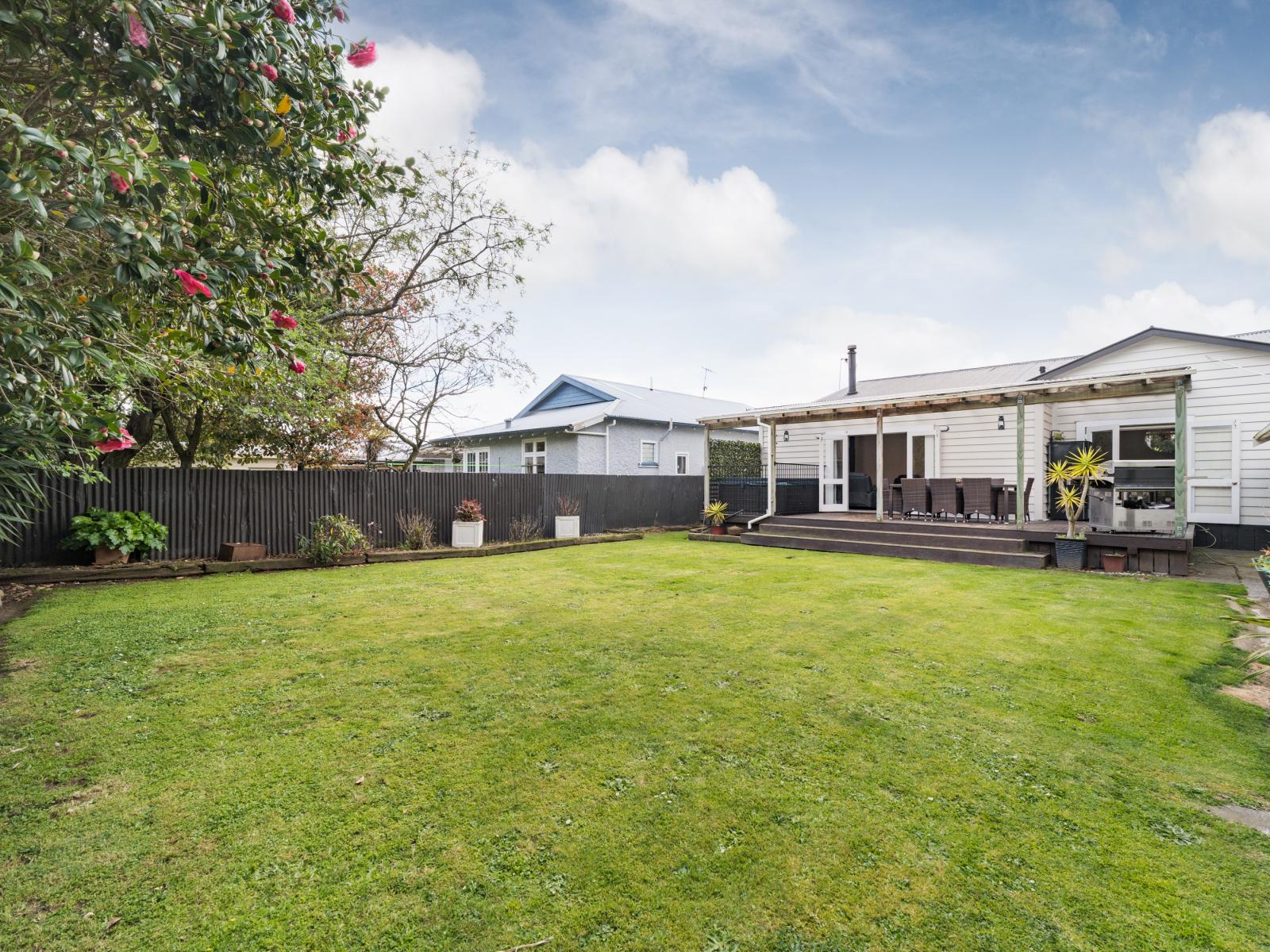 12 Bryant Street, Takaro