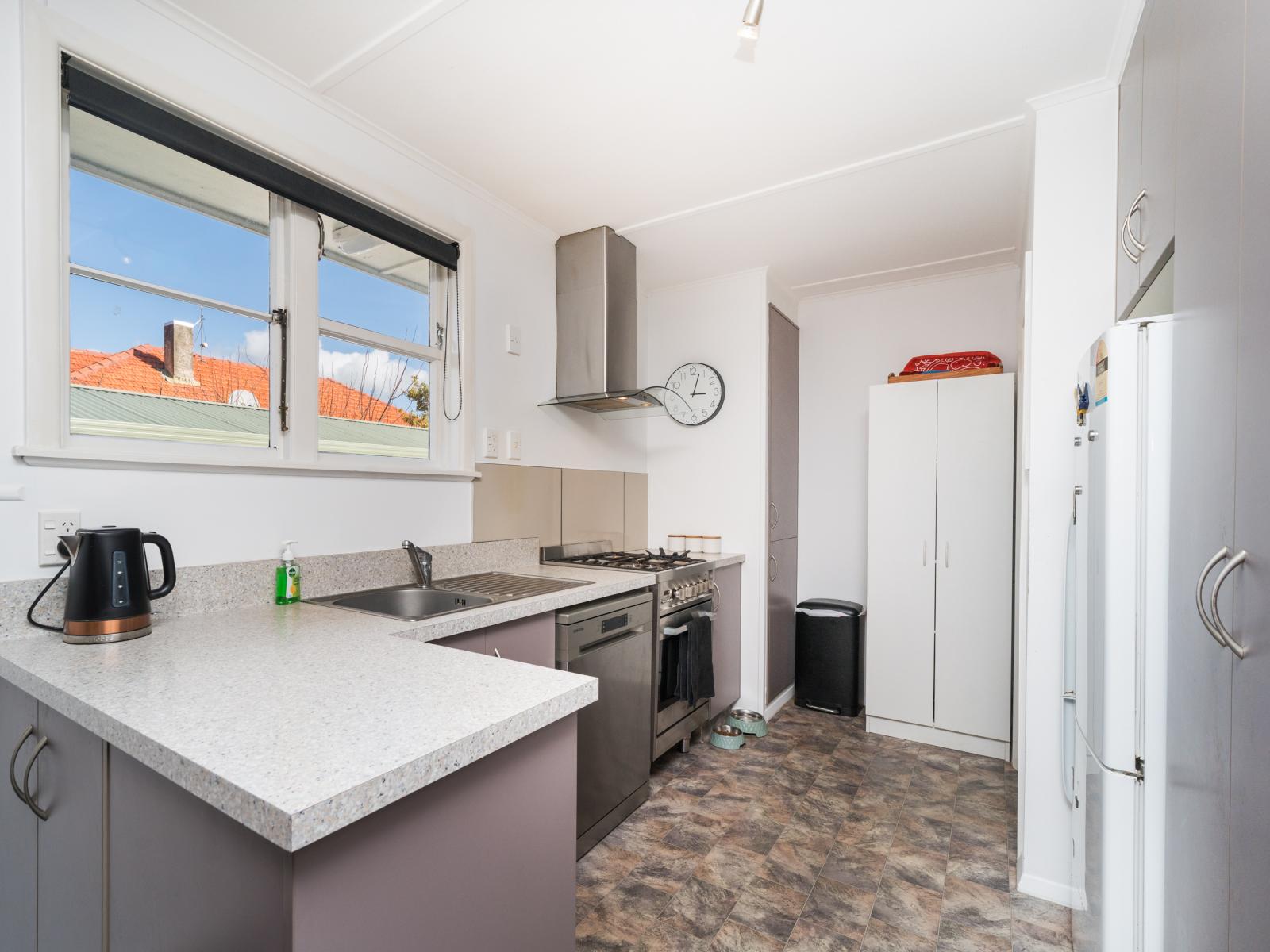 10 Cardiff Street, Awapuni