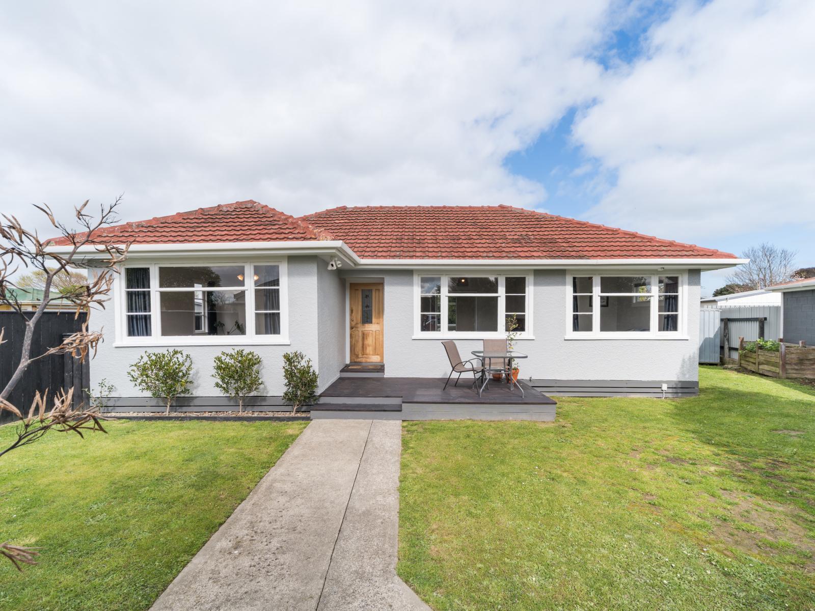6 Waterford Place, Westbrook