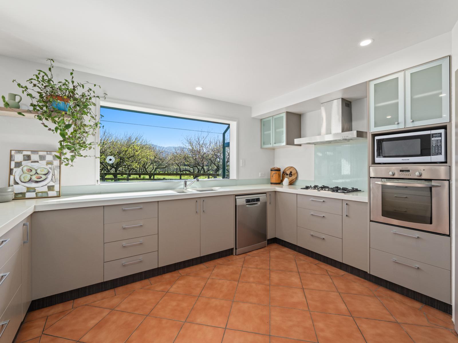 16 Newman Road, Rapaura