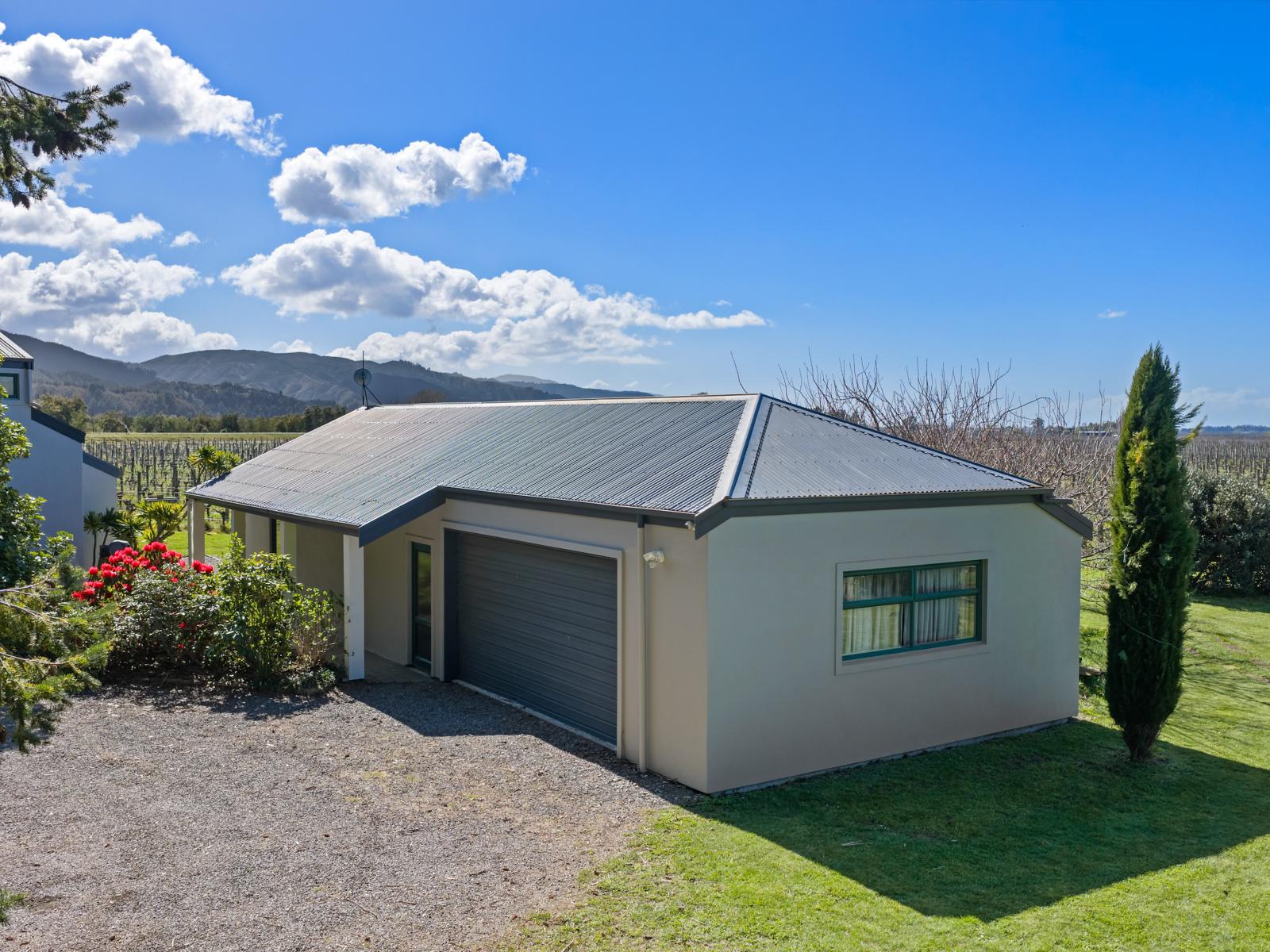 16 Newman Road, Rapaura