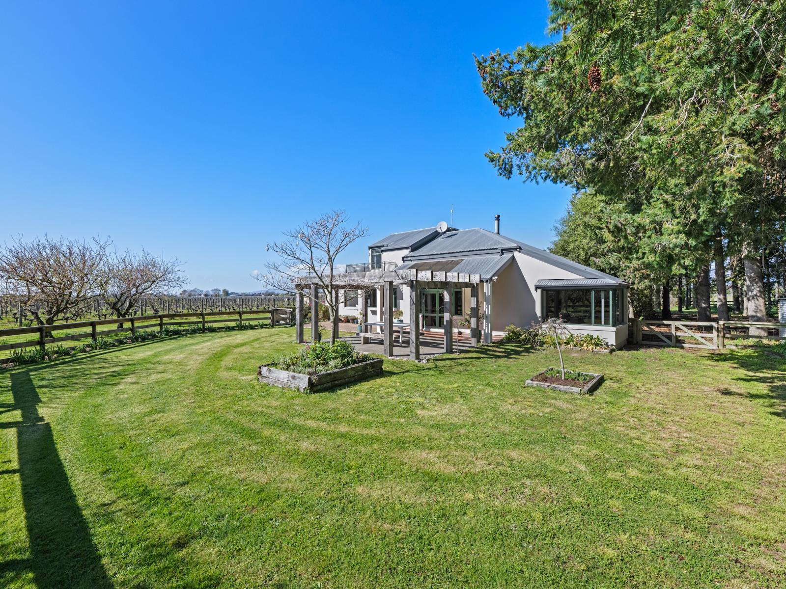 16 Newman Road, Rapaura
