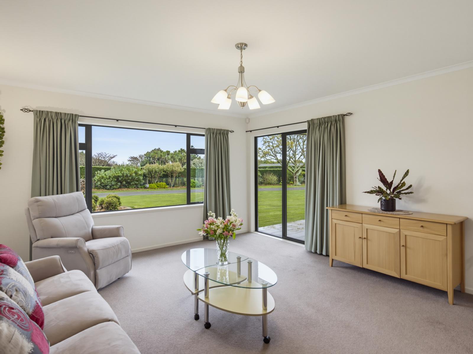 53 Pohutukawa Drive, Levin