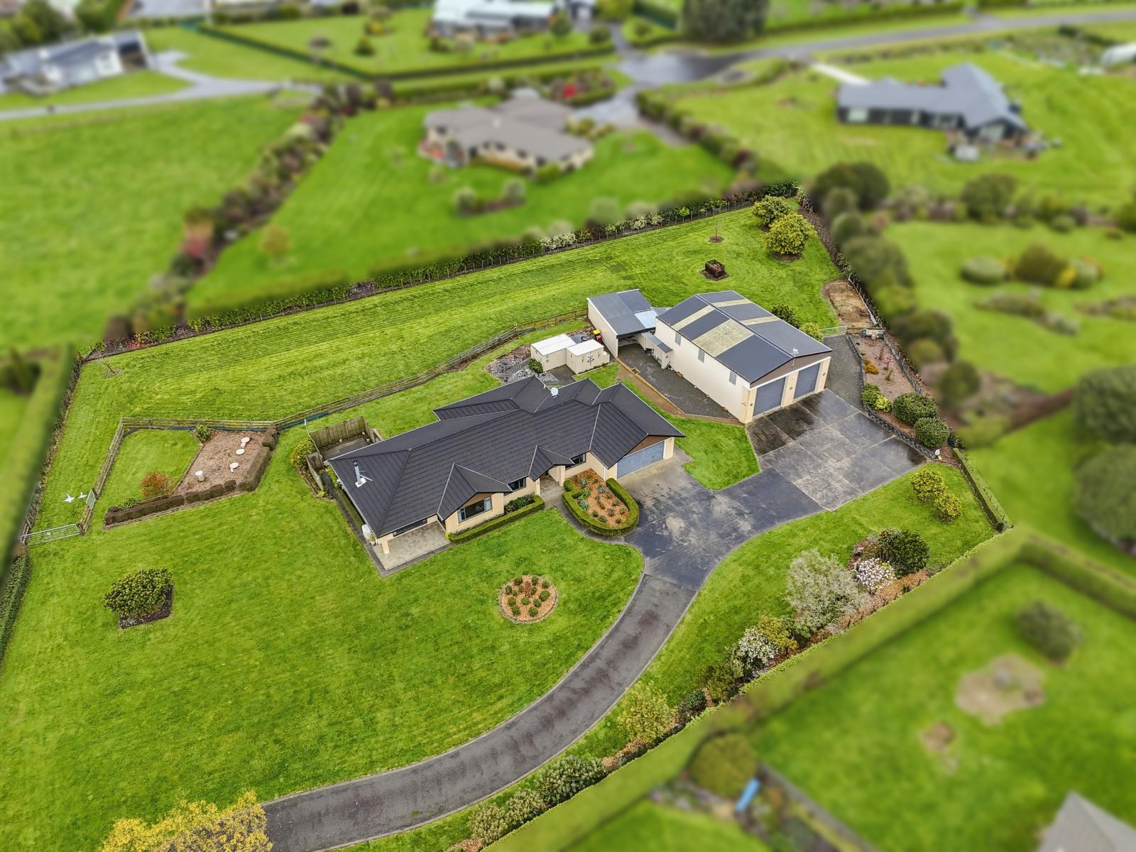 53 Pohutukawa Drive, Levin