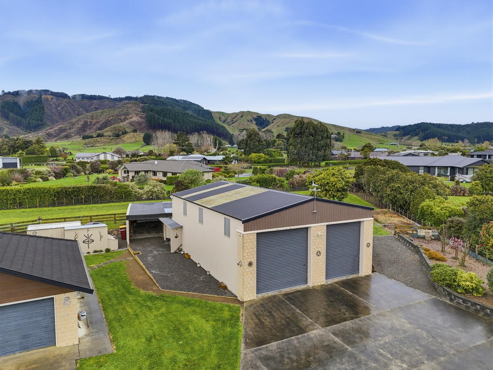 53 Pohutukawa Drive, Levin