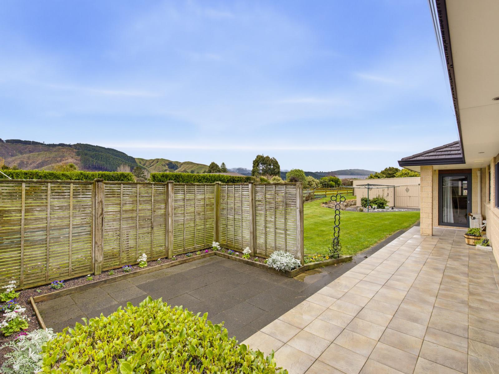53 Pohutukawa Drive, Levin