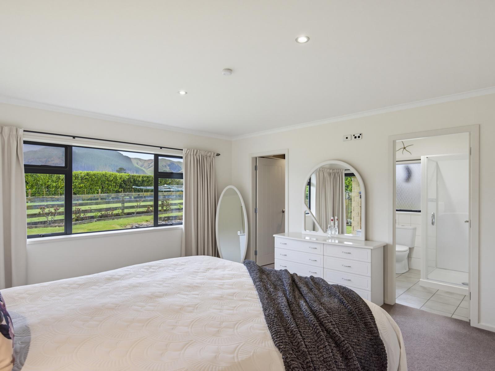 53 Pohutukawa Drive, Levin