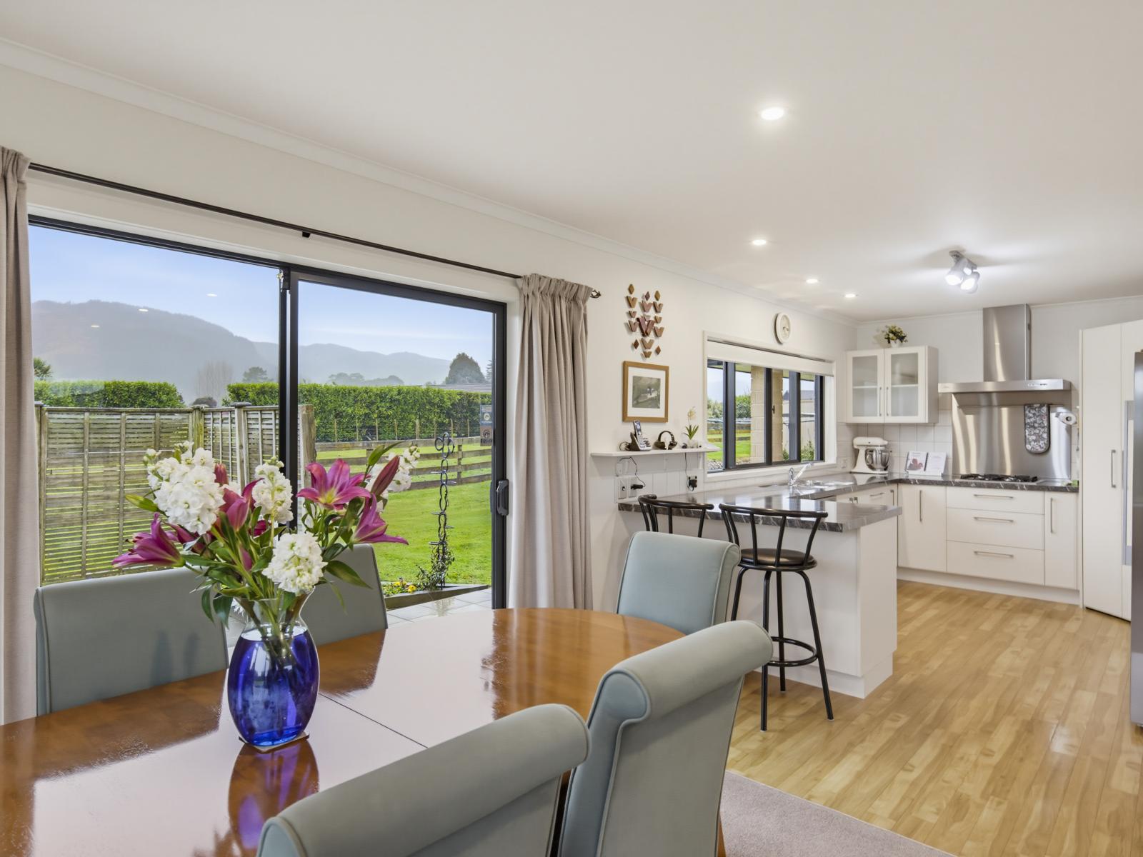 53 Pohutukawa Drive, Levin
