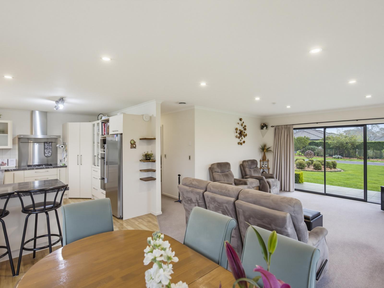 53 Pohutukawa Drive, Levin
