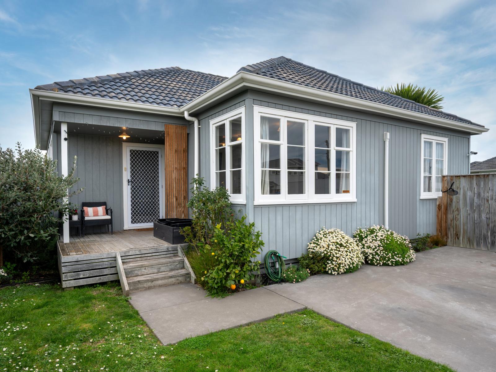706D Wavell Street, Akina