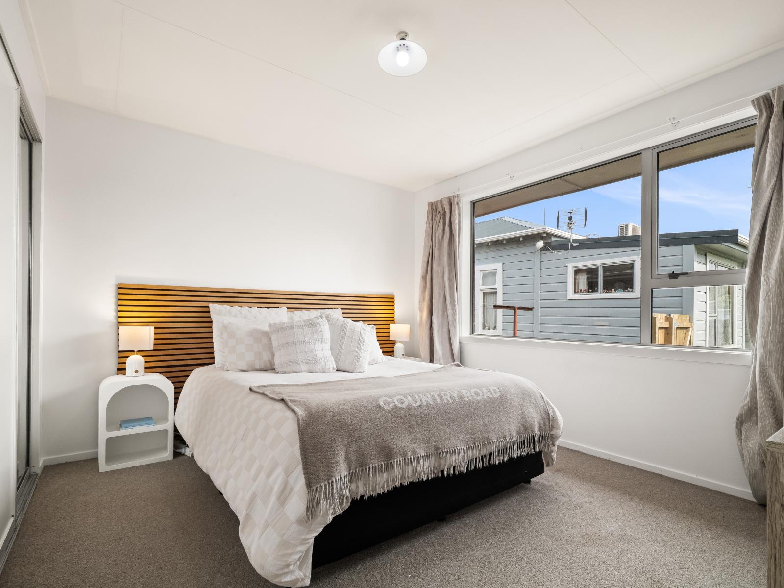 196B Bay View Road, South Dunedin
