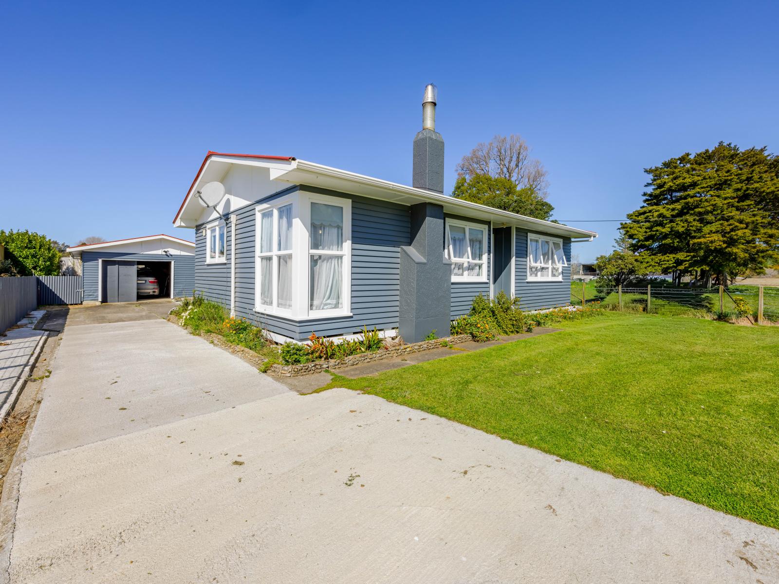 10 Jones Street, Porangahau