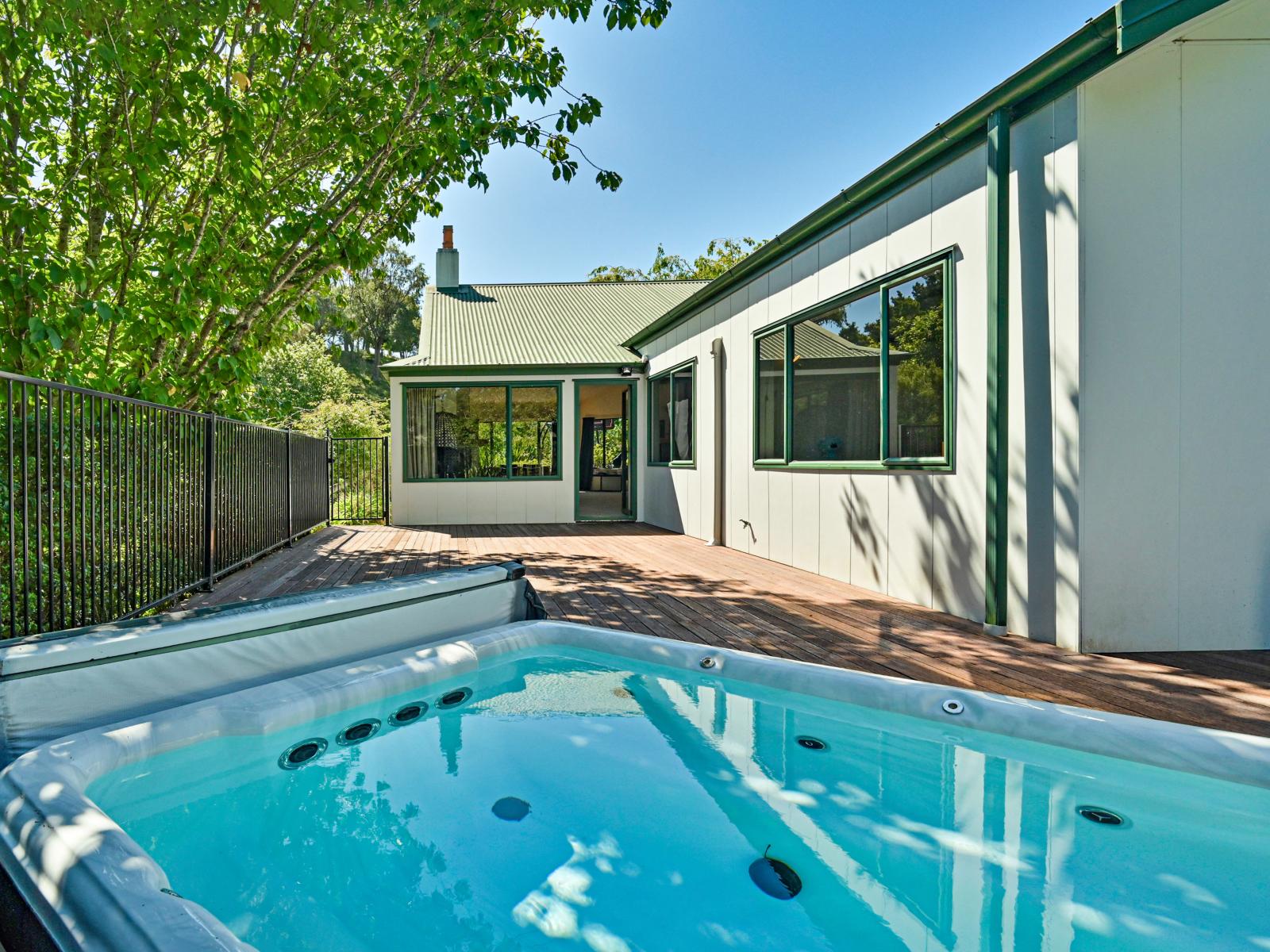 445 Anaroa Road, Raukawa 