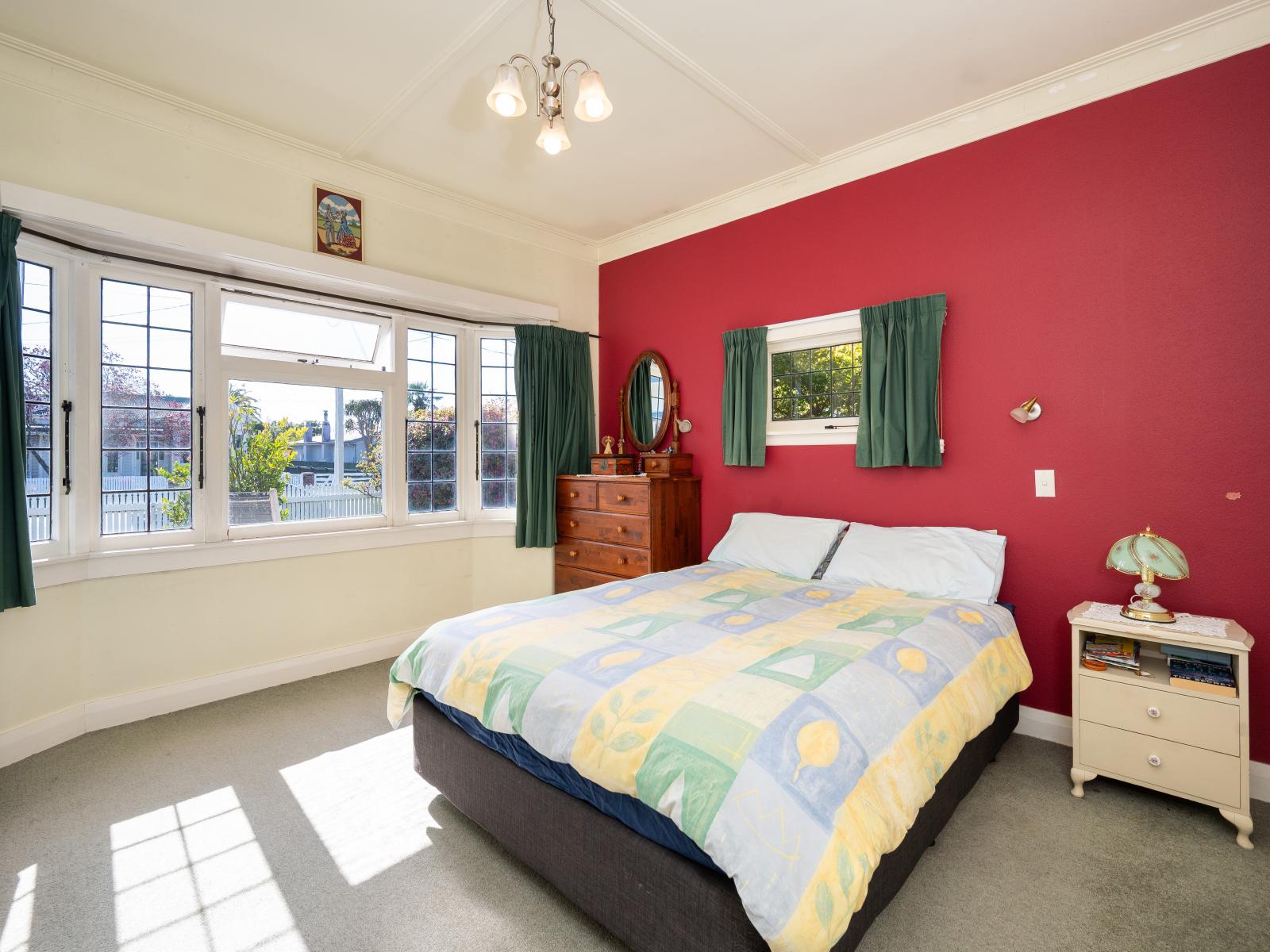 1011 Waipuna Street, Mahora