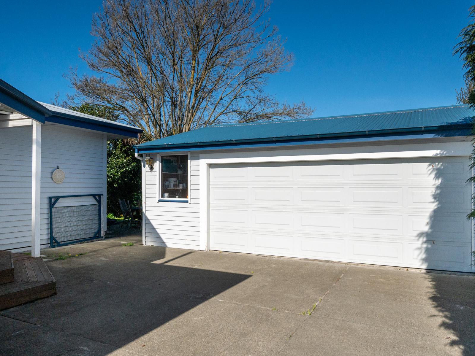 1011 Waipuna Street, Mahora