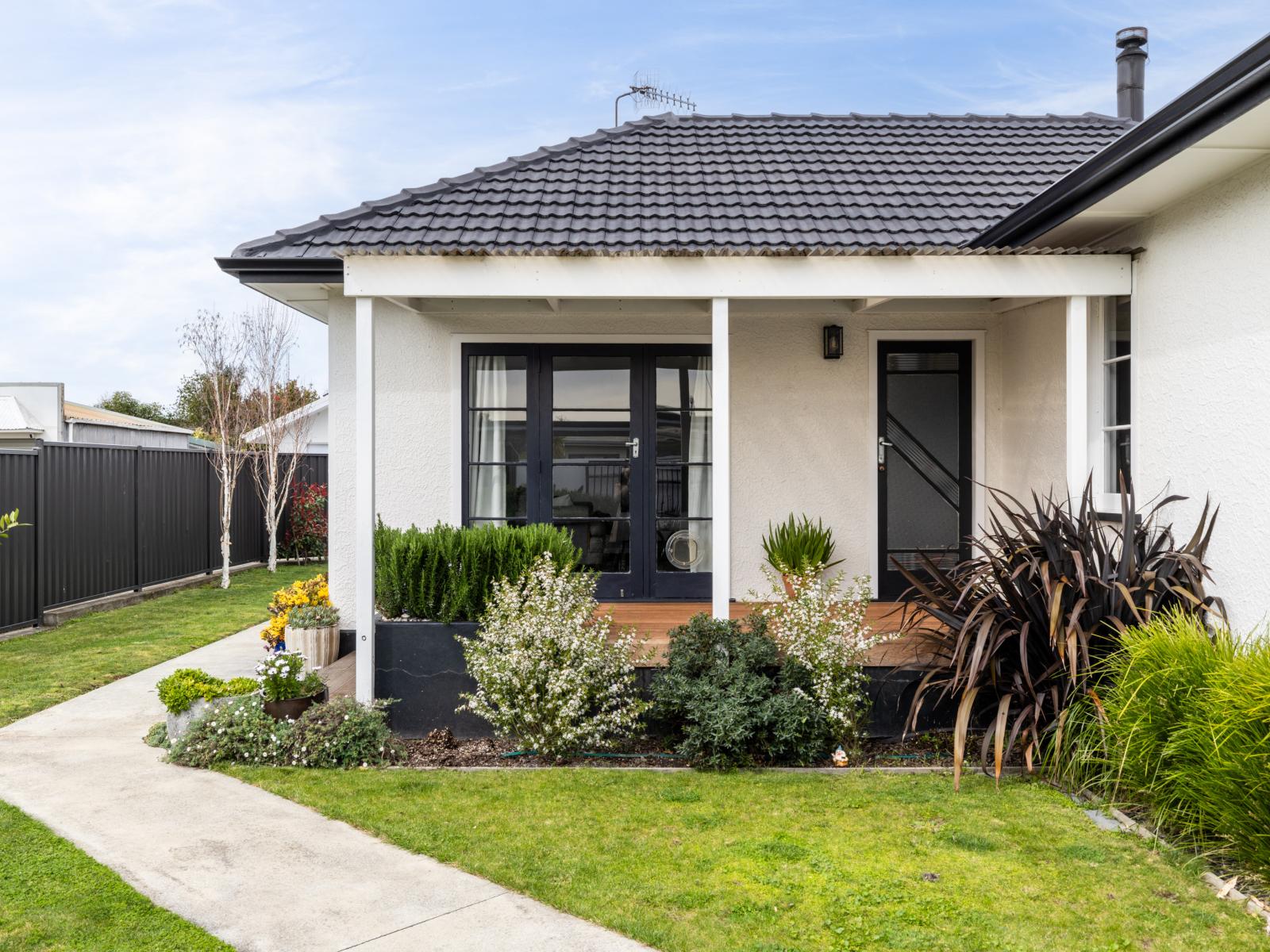 1417 Woodstock Avenue, Mayfair