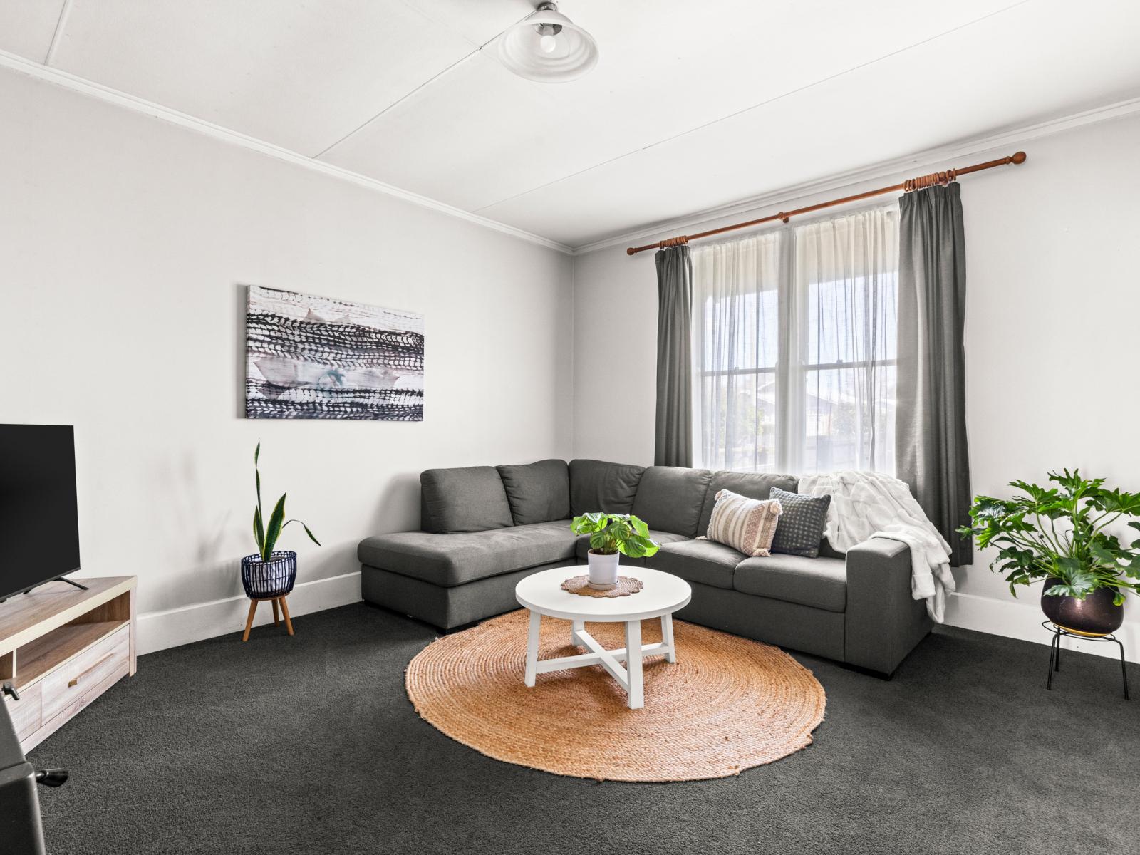 Unit 1, 904 Victoria Street, Parkvale