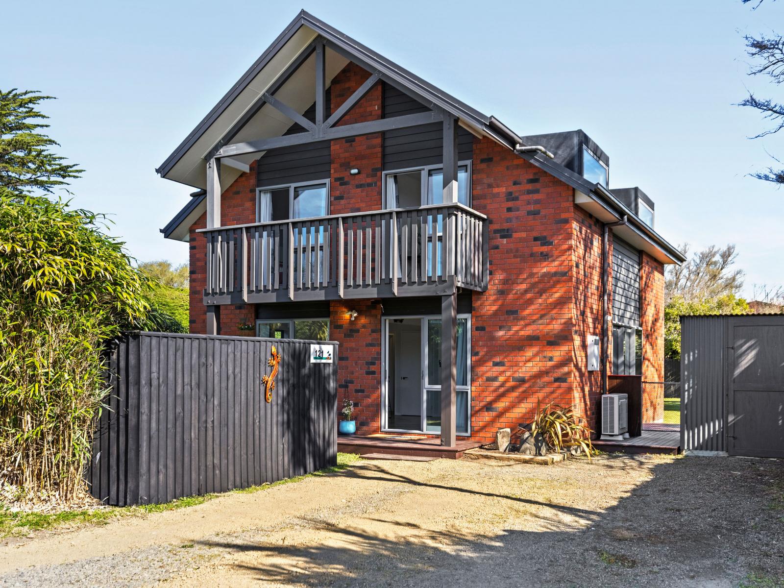 121 Park Terrace, Waikuku Beach