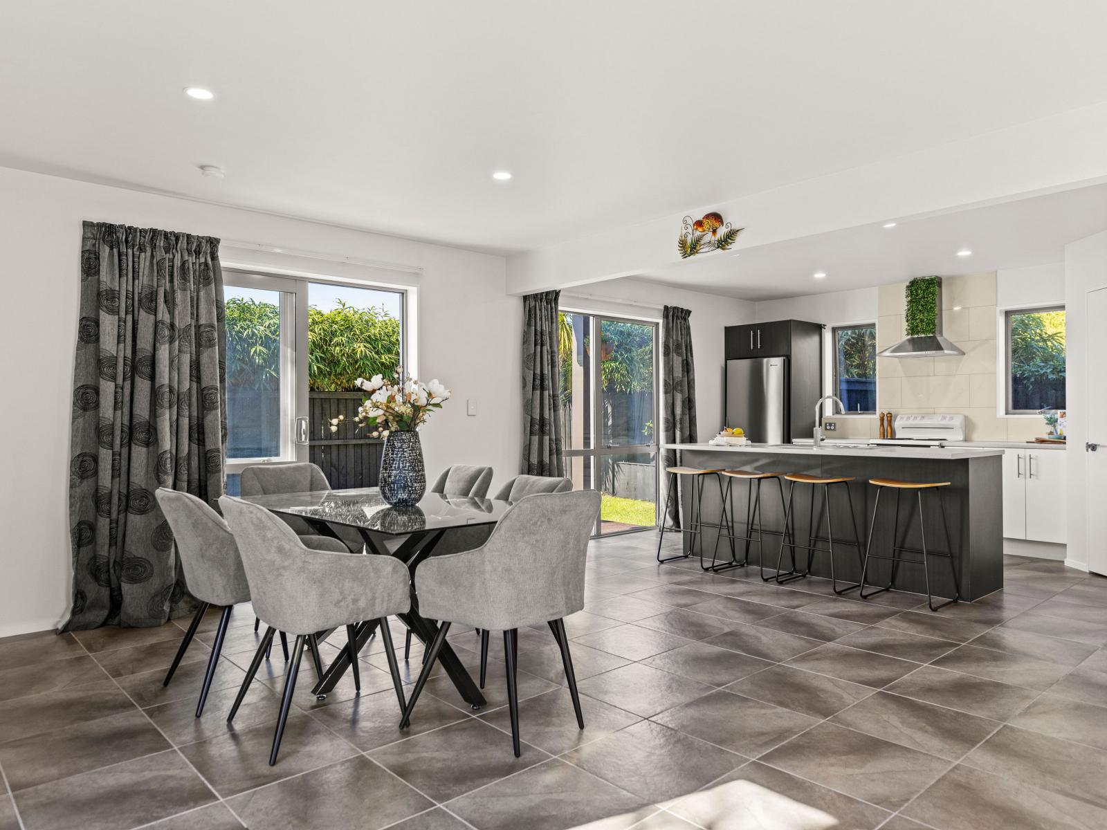 121 Park Terrace, Waikuku Beach