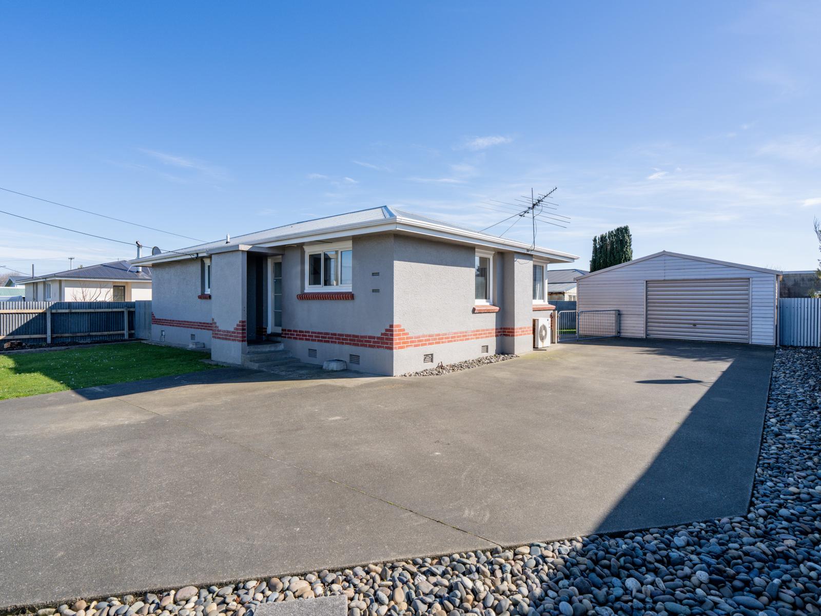 12 Stirrat Street, Kingswell