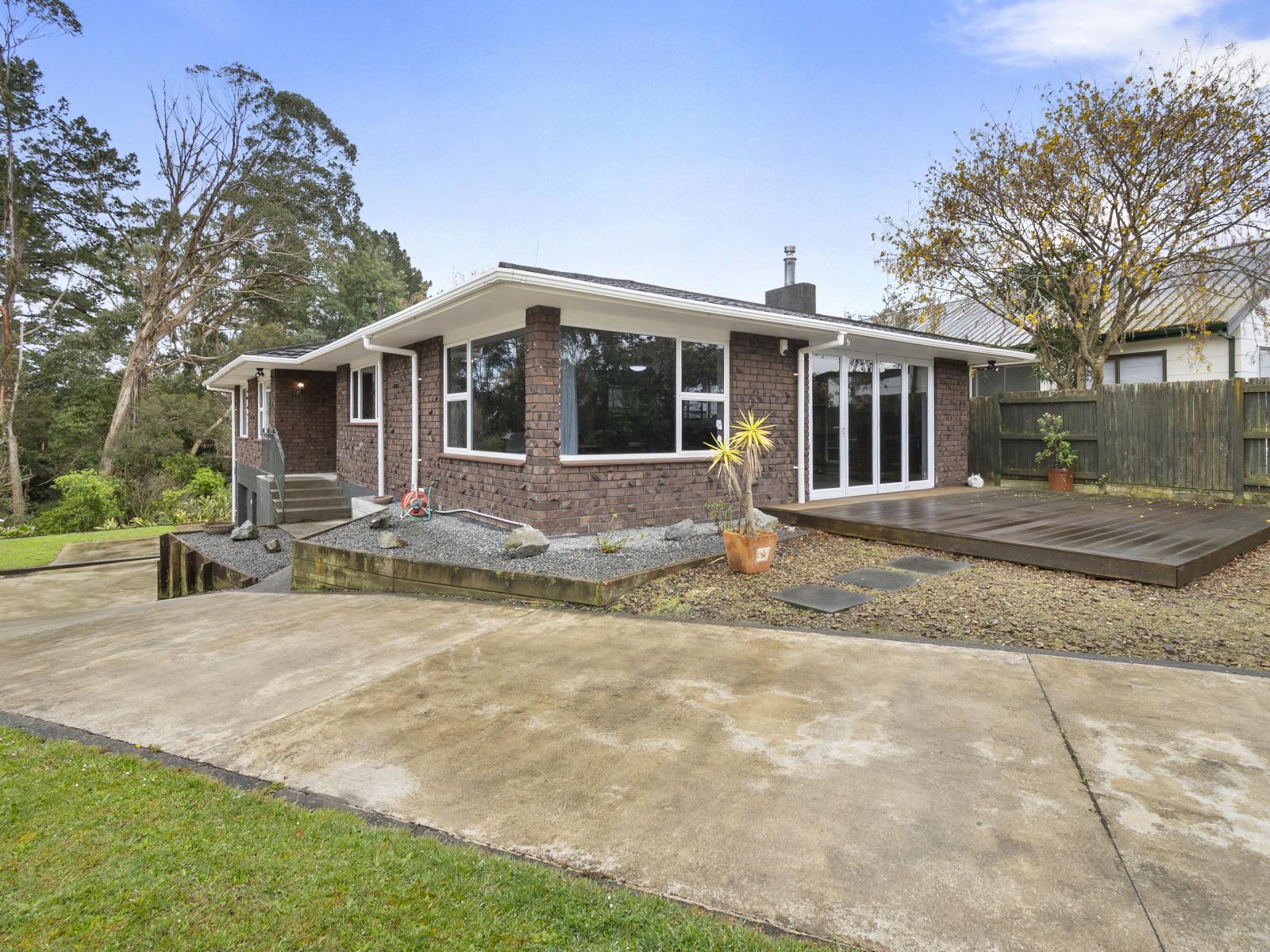 7 Guernsey Place, Fitzherbert