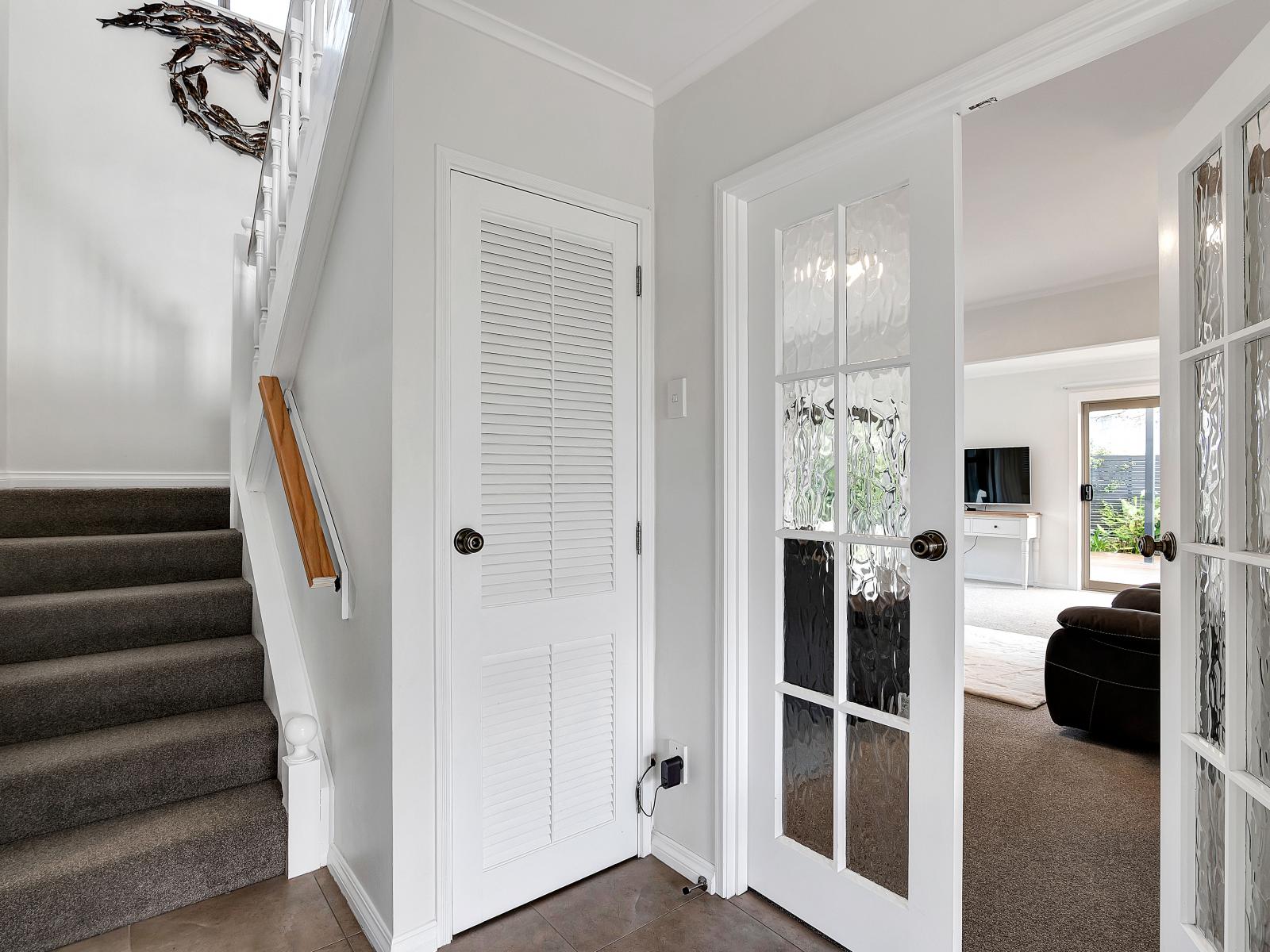 11 Leatham Avenue, Strandon
