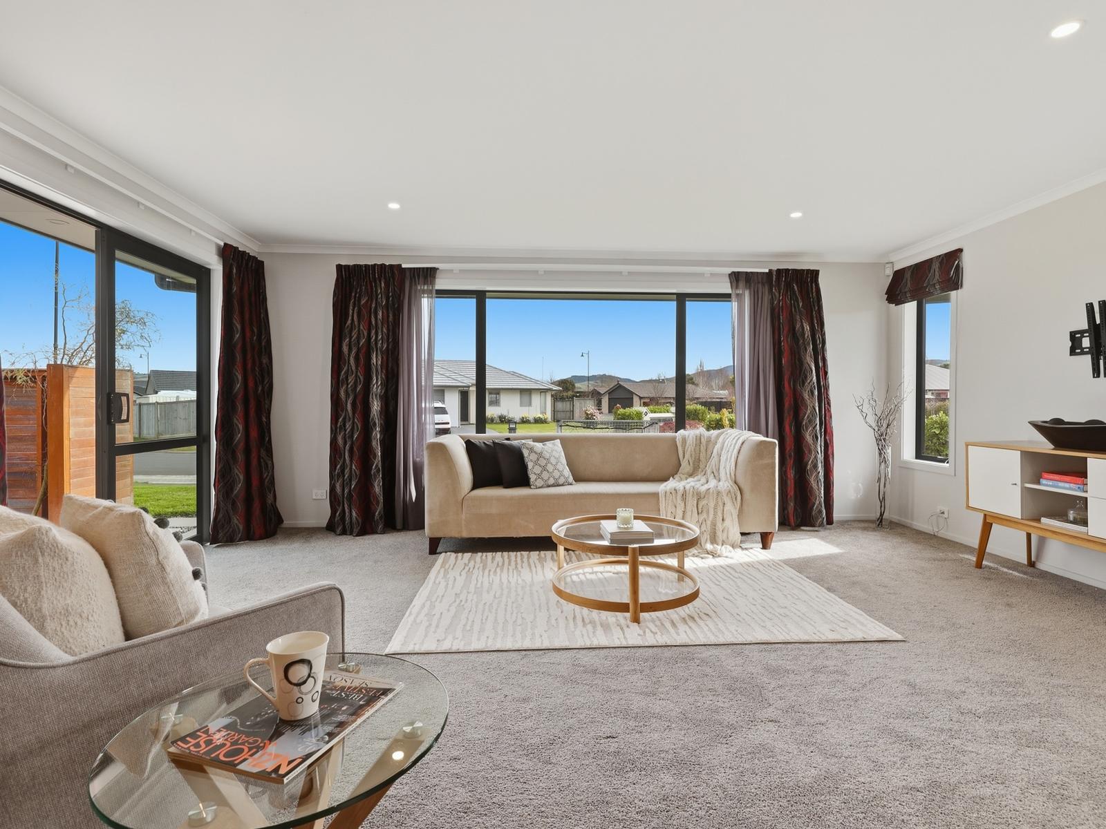 5 Dundee Road, Mosgiel