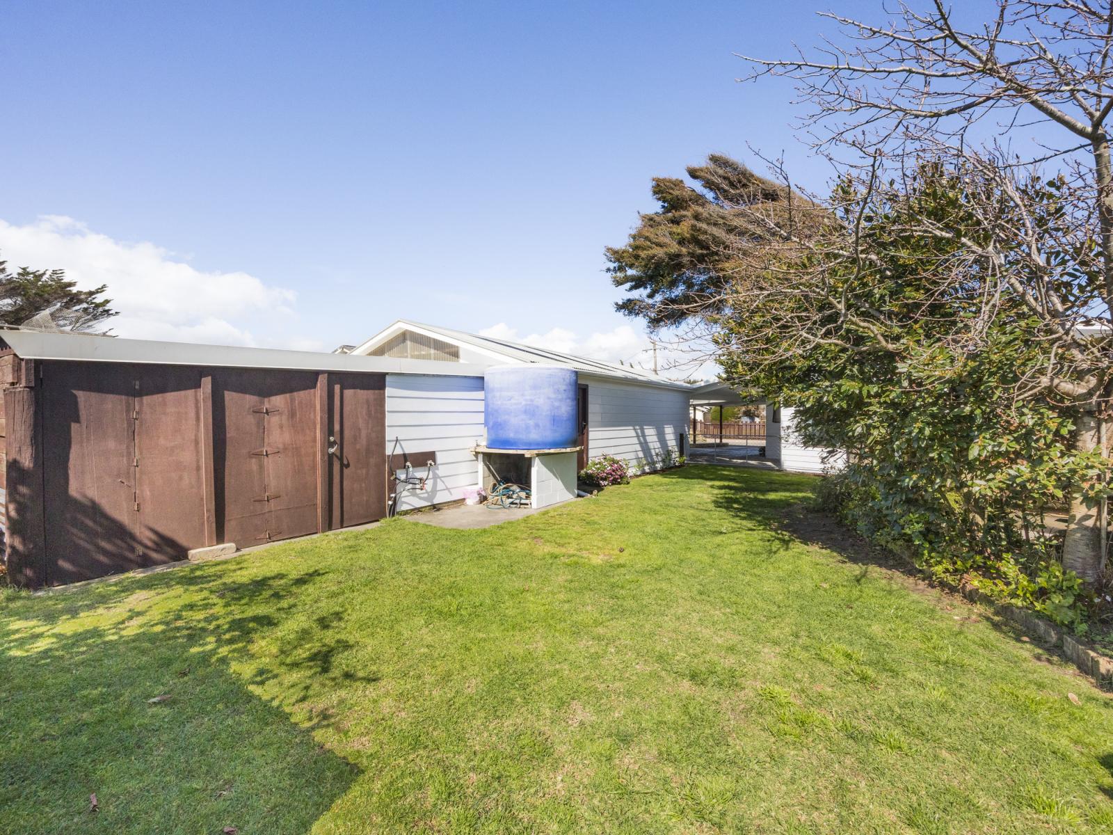 9 Chrystal Street, Foxton Beach