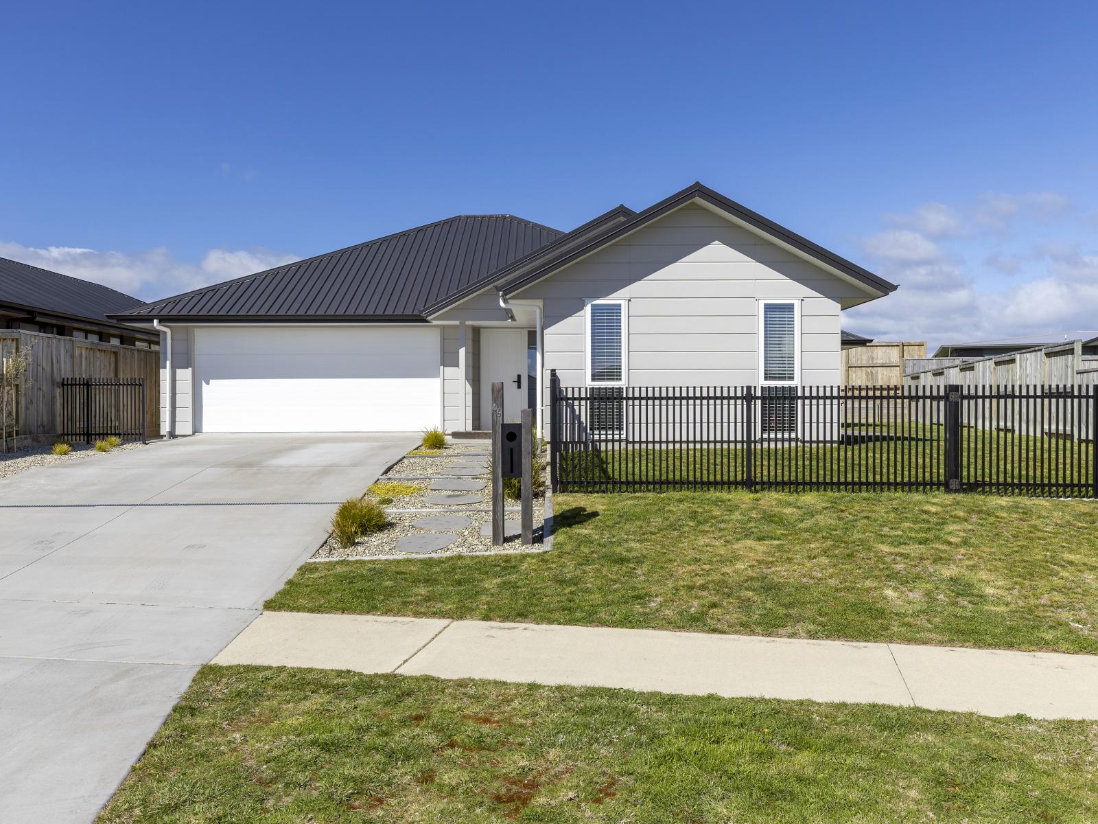 46 Maunganamu Drive, Wharewaka