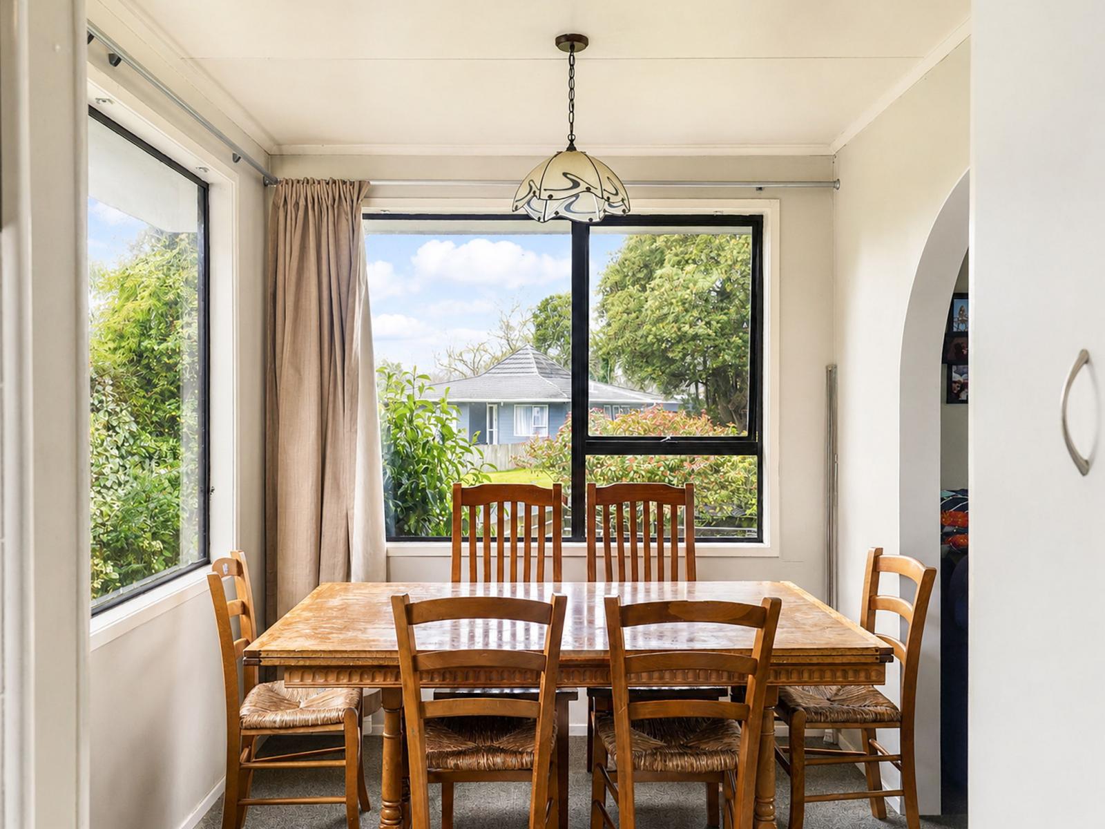 6 Luke Place, Fairy Springs