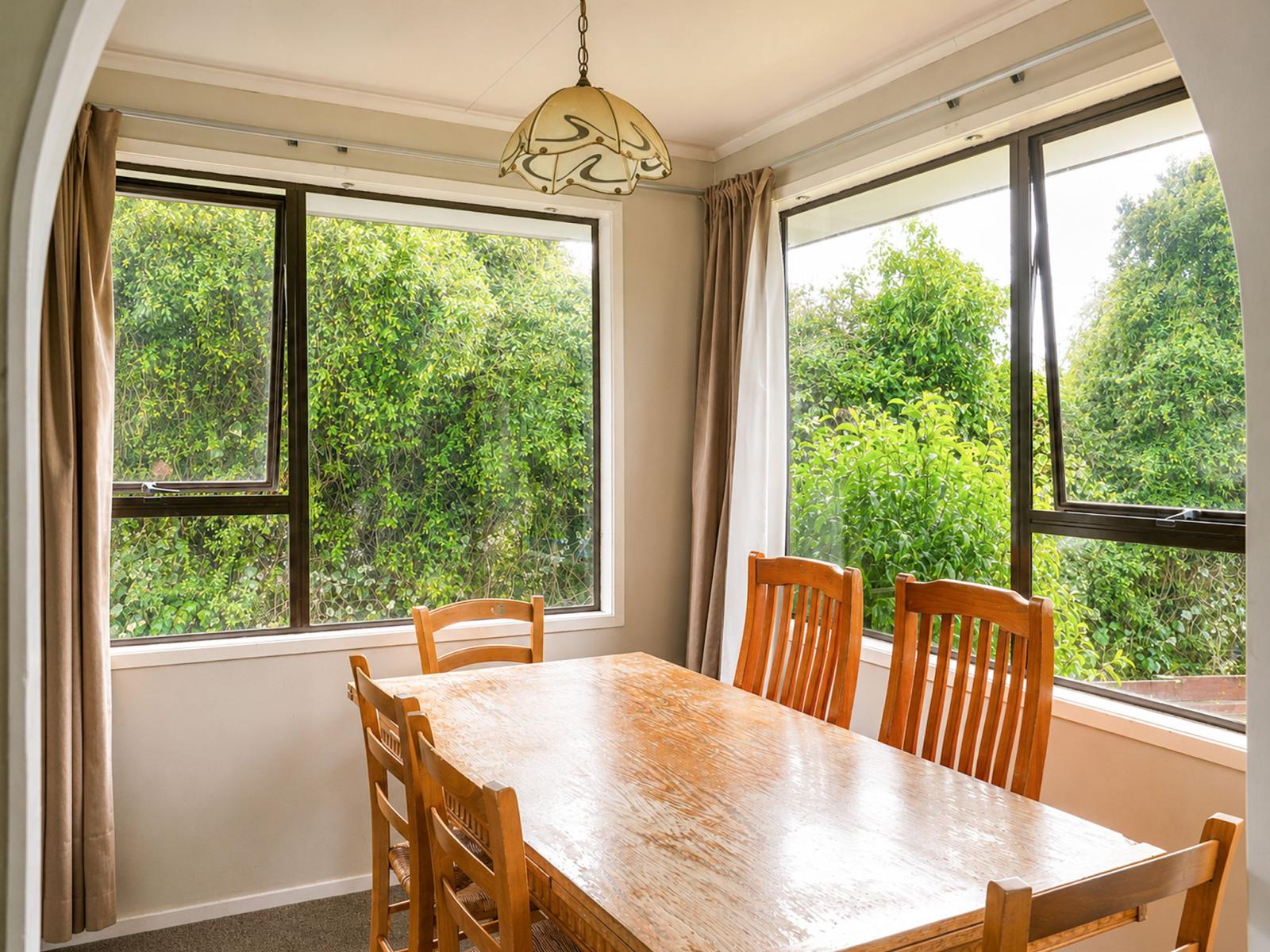 6 Luke Place, Fairy Springs